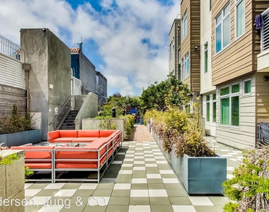 5050 Mission Ave - Photo Thumbnail 42