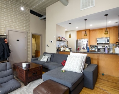 3754 N. Wilton, Unit N4 - Photo Thumbnail 8