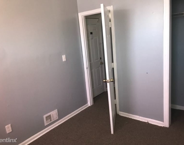 5102 Belair Rd Apt 1 - Photo Thumbnail 6