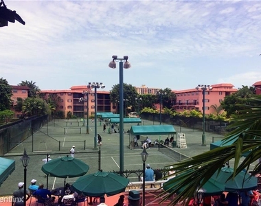 670 Tennis Club Dr - Photo Thumbnail 2