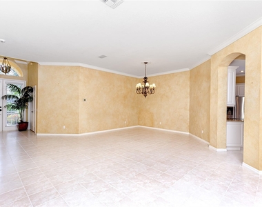 10701 Tavistock Drive - Photo Thumbnail 14