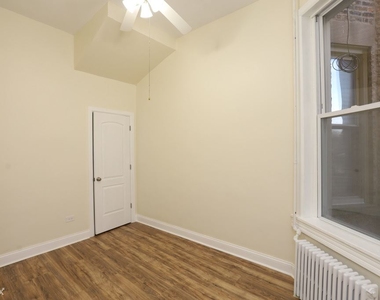 4549 S. Wabash, Unit 2 - Photo Thumbnail 14