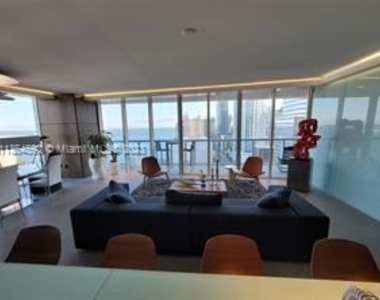 495 Brickell Ave Apt 2901 - Photo Thumbnail 0