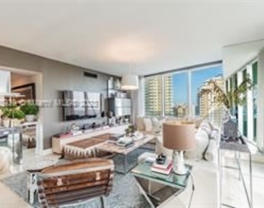 495 Brickell Ave Apt 1701 - Photo Thumbnail 0