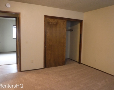 4191 Villa Dr. - 1 - Photo Thumbnail 15