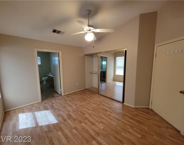 124 Tapatio Street - Photo Thumbnail 15