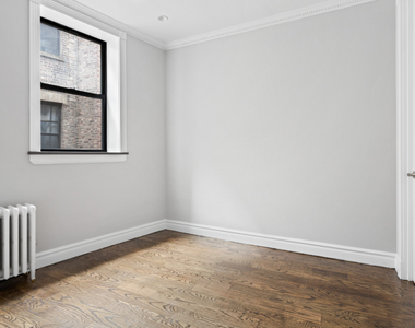 333 East 34th Street - Photo Thumbnail 1