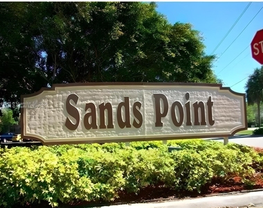 8340 Sands Point Blvd - Photo Thumbnail 4