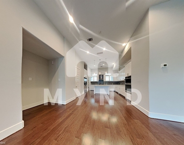 2020 Mcgowen St Unit K - Photo Thumbnail 2