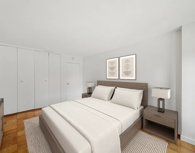 East 36th street - Photo Thumbnail 4