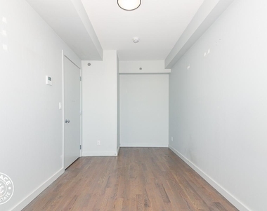 594 Bushwick Avenue - Photo Thumbnail 8