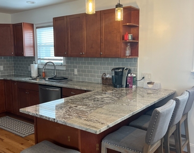 47 Brookline Avenue - Photo Thumbnail 7