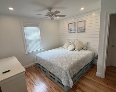 47 Brookline Avenue - Photo Thumbnail 10