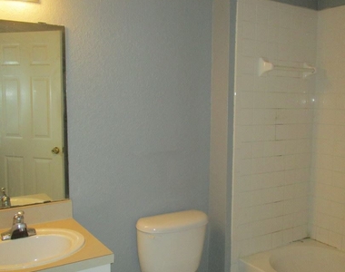 3555 Conroy Rd. #1323 - Photo Thumbnail 7