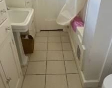 6179 Oak Crest Way - Photo Thumbnail 0