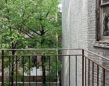 221 Mott Street - Photo Thumbnail 6