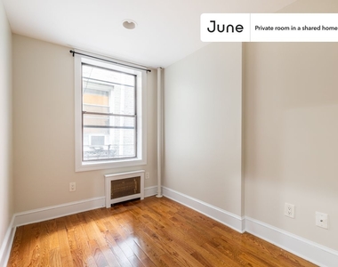 345 E 21 Street - Photo Thumbnail 2