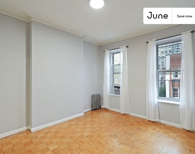 306 East 83rd Street - Photo Thumbnail 5