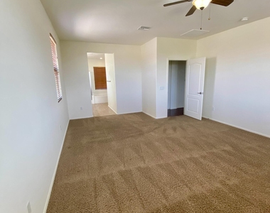 8323 N Winding Willow Way - Photo Thumbnail 21