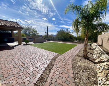 8323 N Winding Willow Way - Photo Thumbnail 43