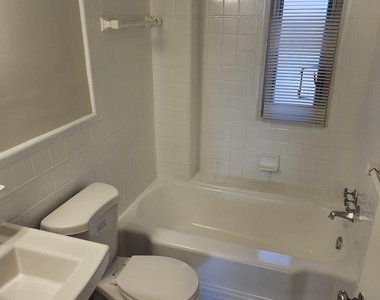 1727 Massachusetts Ave Nw #707 - Photo Thumbnail 26