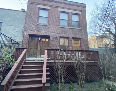 852 W Diversey Parkway - Photo Thumbnail 0