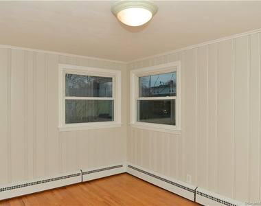 147 Hartford Avenue - Photo Thumbnail 25