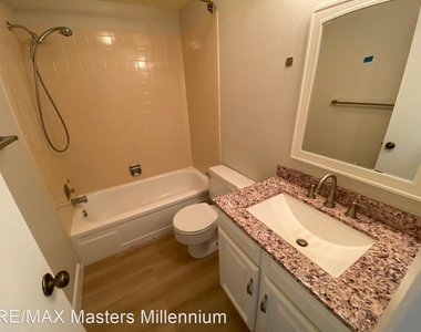 8328 E Phillips Pl - Photo Thumbnail 26