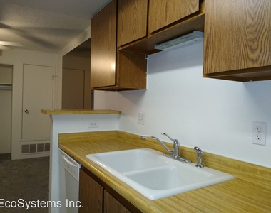 18031 E Kentucky Ave Unit 202 - Photo Thumbnail 6