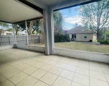 906 Grand Canyon Dr Unit - Photo Thumbnail 12