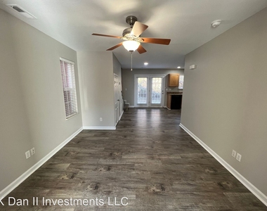 4829 Maple Sunset Way - Photo Thumbnail 17