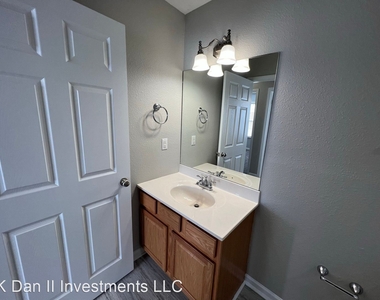 4829 Maple Sunset Way - Photo Thumbnail 9