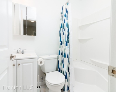 153 Trenton Street - Photo Thumbnail 7