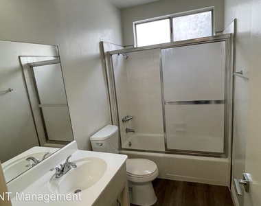 3510 Clarington Ave., #15 - Photo Thumbnail 11