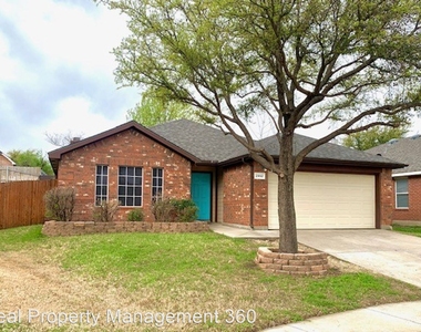 2952 Milby Oaks Dr - Photo Thumbnail 0