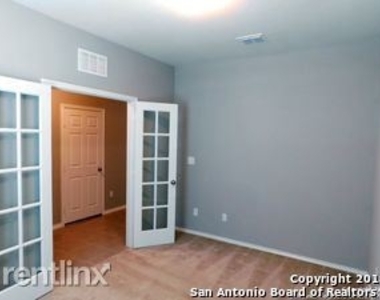 1431 Polydora - Photo Thumbnail 1