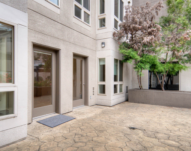 6543 Mission Boulevard - Photo Thumbnail 11