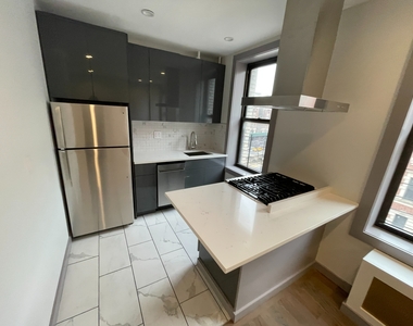 565 West 162nd Street - Photo Thumbnail 2