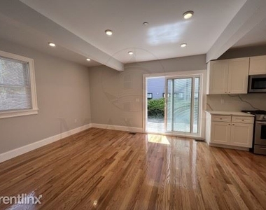 158 Morrison Avenue - Photo Thumbnail 23