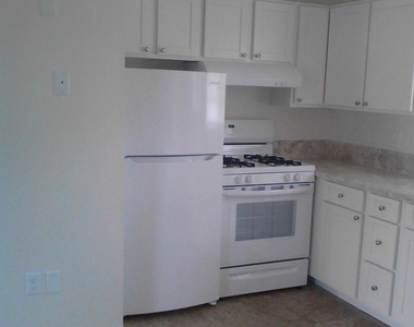 422 S Paseo Lobo Unit B - Photo Thumbnail 13