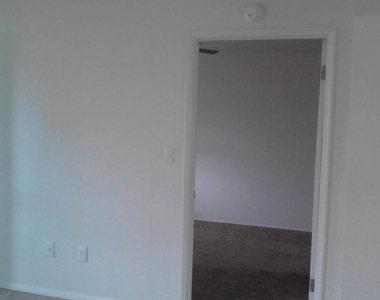 422 S Paseo Lobo Unit B - Photo Thumbnail 18