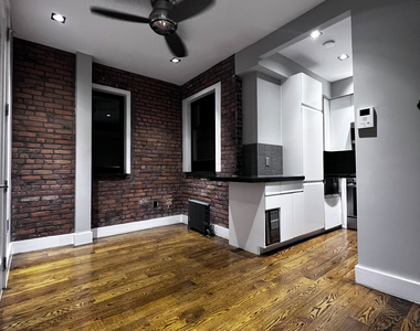 72 West 108th Street - Photo Thumbnail 0