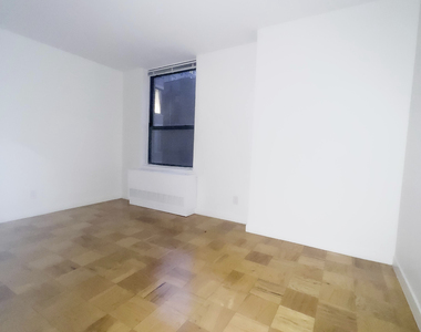 247 West 87th Street - Photo Thumbnail 4