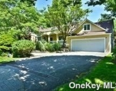 19 Glenwood Drive - Photo Thumbnail 1