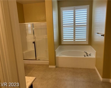 1701 Butterfly Ridge Avenue - Photo Thumbnail 8