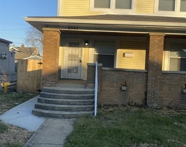 2961 N Delaware Street - Photo Thumbnail 1