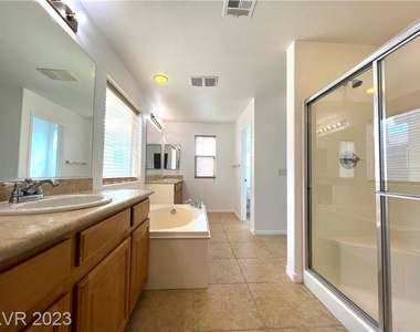 9031 Winchester Ridge Street - Photo Thumbnail 25