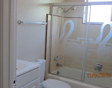 190 Boston Ave 6 - Photo Thumbnail 2