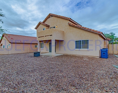 12428 N Mesquite Crest Way - Photo Thumbnail 15