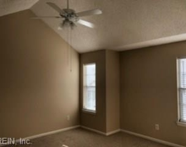 4600 Shallowford Circle - Photo Thumbnail 41